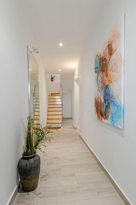 Agisilaos Apartment *
